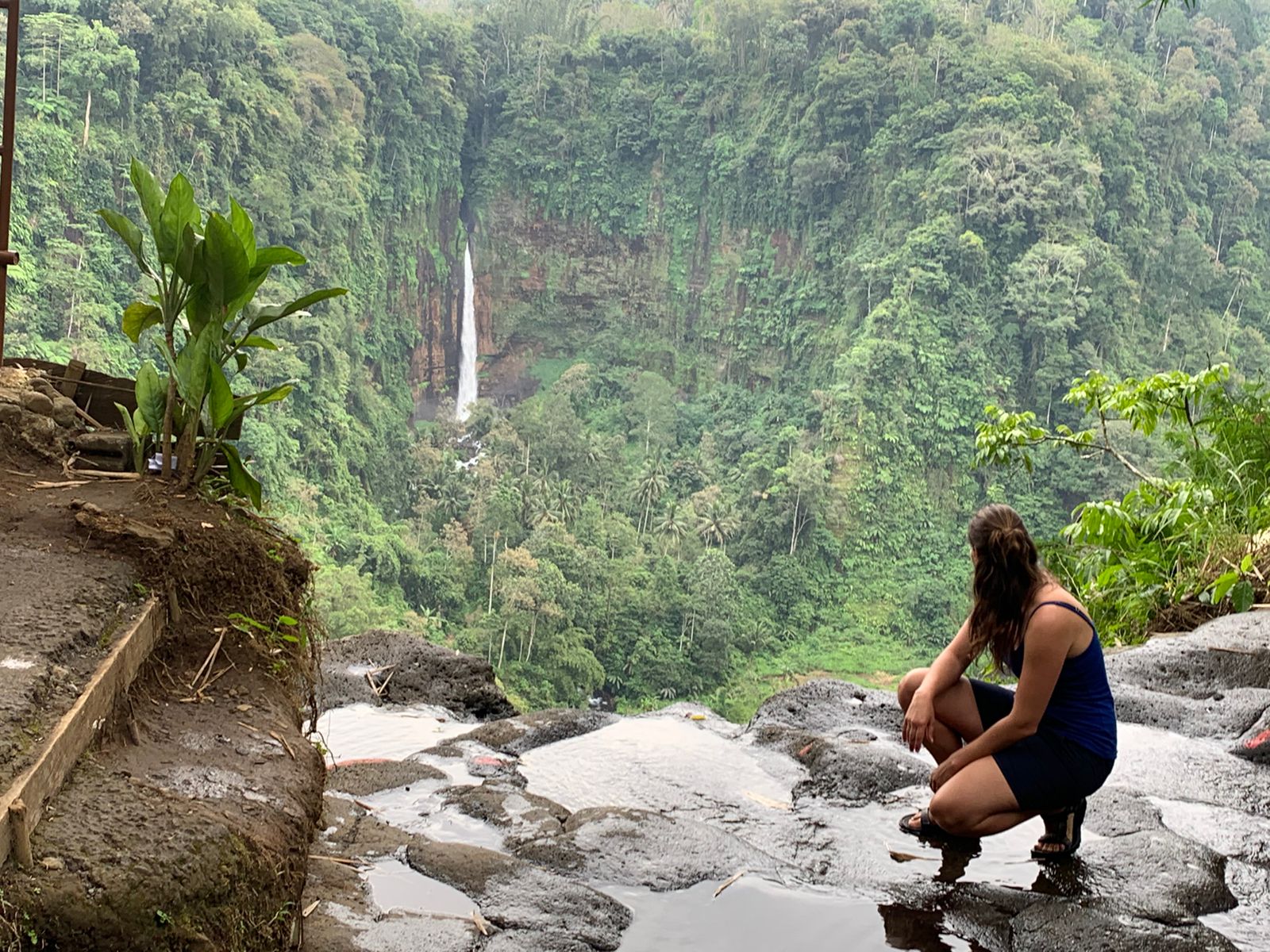 Itinerary paket wisata Kapas Biru Lumajang kolam alami jernih