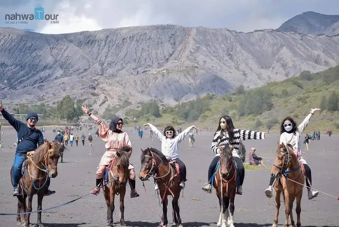 Backpacker solo traveler di kawasan Bromo