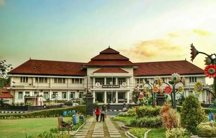 Tour Wisata ke Malang? Jangan Lewatkan Keseruan Outbound di Alam Terbuka