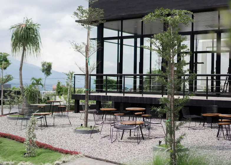 Bangunan mewah ala Korea sang Kudo batu