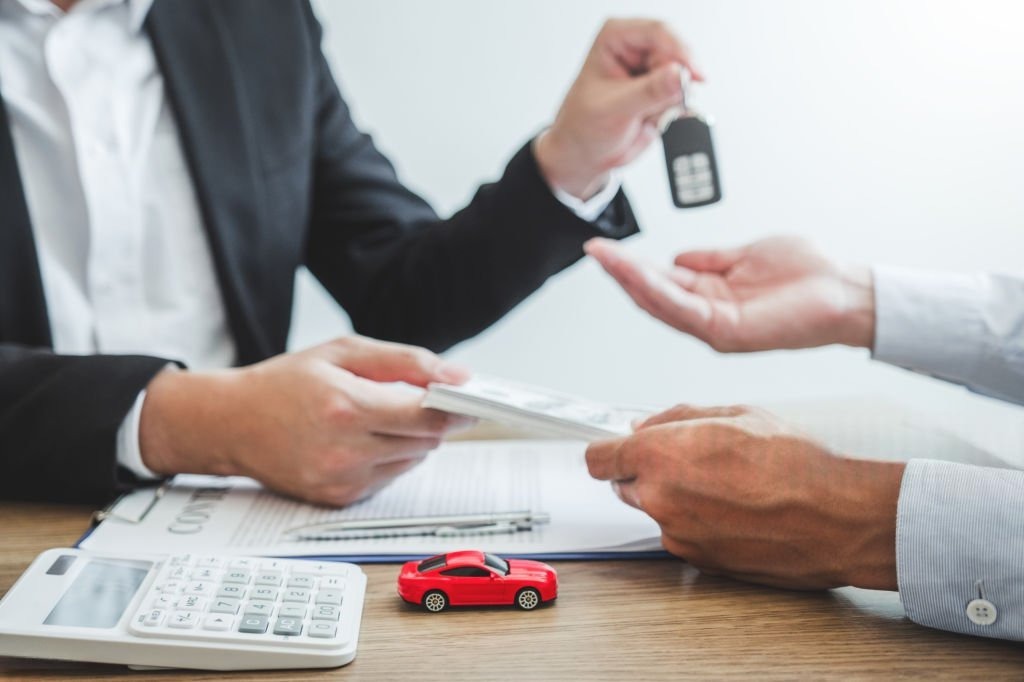 Rental mobil Malang dengan sopir atau lepas kunci