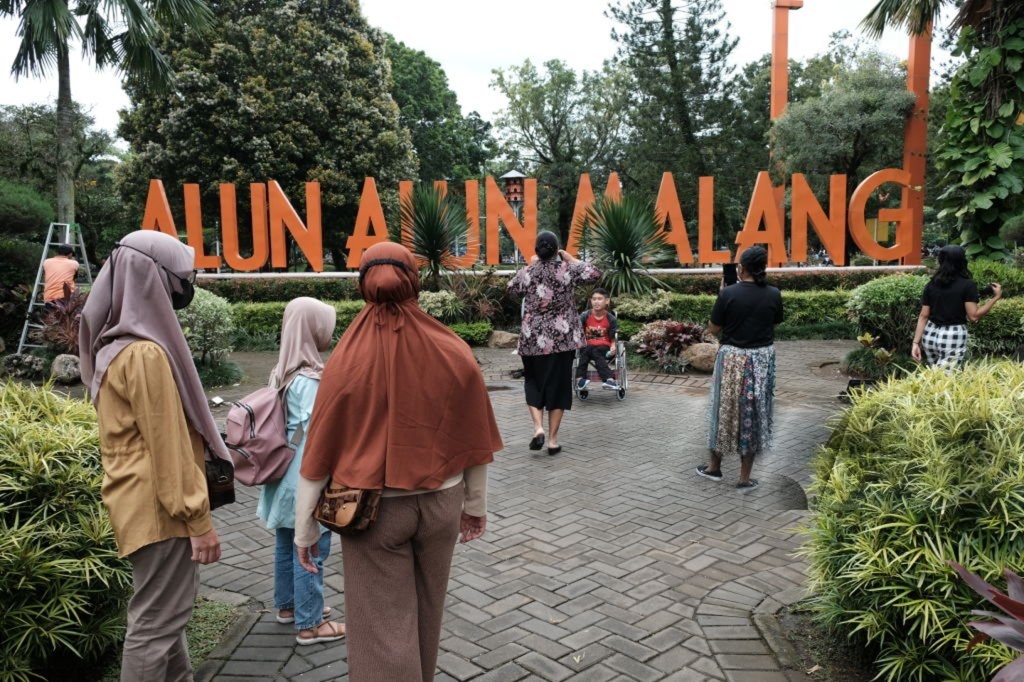 Alun-Alun Kota Malang untuk paket wisata Malang 1 hari
